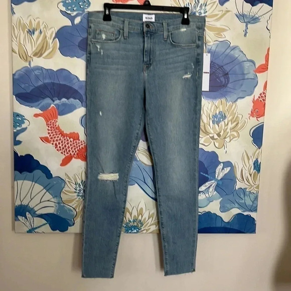 HudsonJeans in Natalie Super Skinny Ankle Length Distressed Detailing Raw Hem - Picture 4 of 14